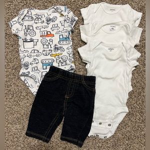Lot of 4 Carter’s onesies and jeans